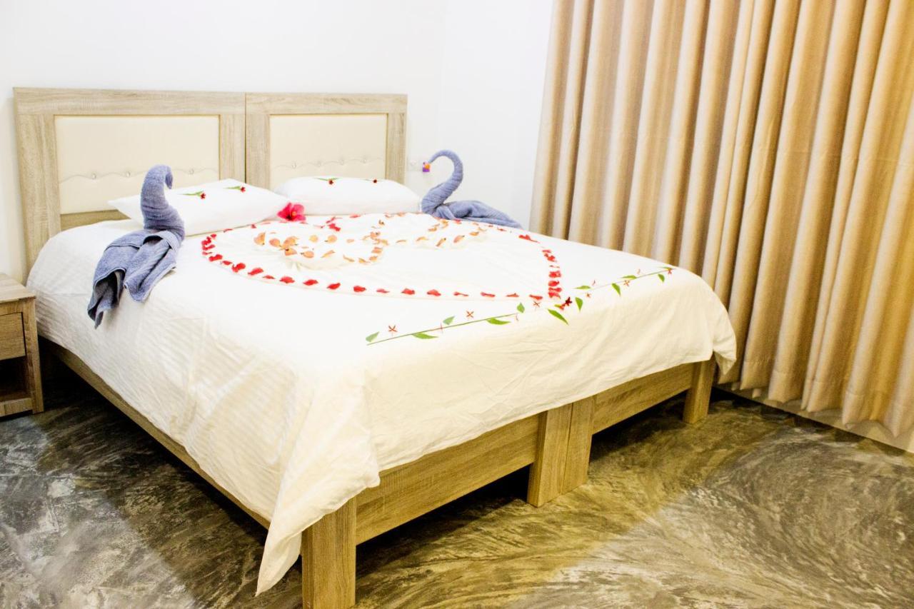 Holiday Cottage Thoddoo, Maldives Buitenkant foto